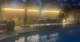 11. table de jardin de nuit 11. table de jardin de nuit