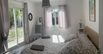 16. chambre 2 Biarritz rdc 16. chambre 2 Biarritz rdc