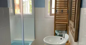 24. salle de bain rdc 24. salle de bain rdc