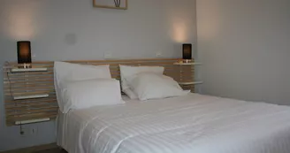 hotel-les-italiens-1 hotel-les-italiens-1