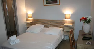 hotel-les-italiens-8 hotel-les-italiens-8