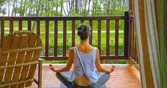 4- Yoga c