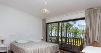 5 -_Chambre 2 lits